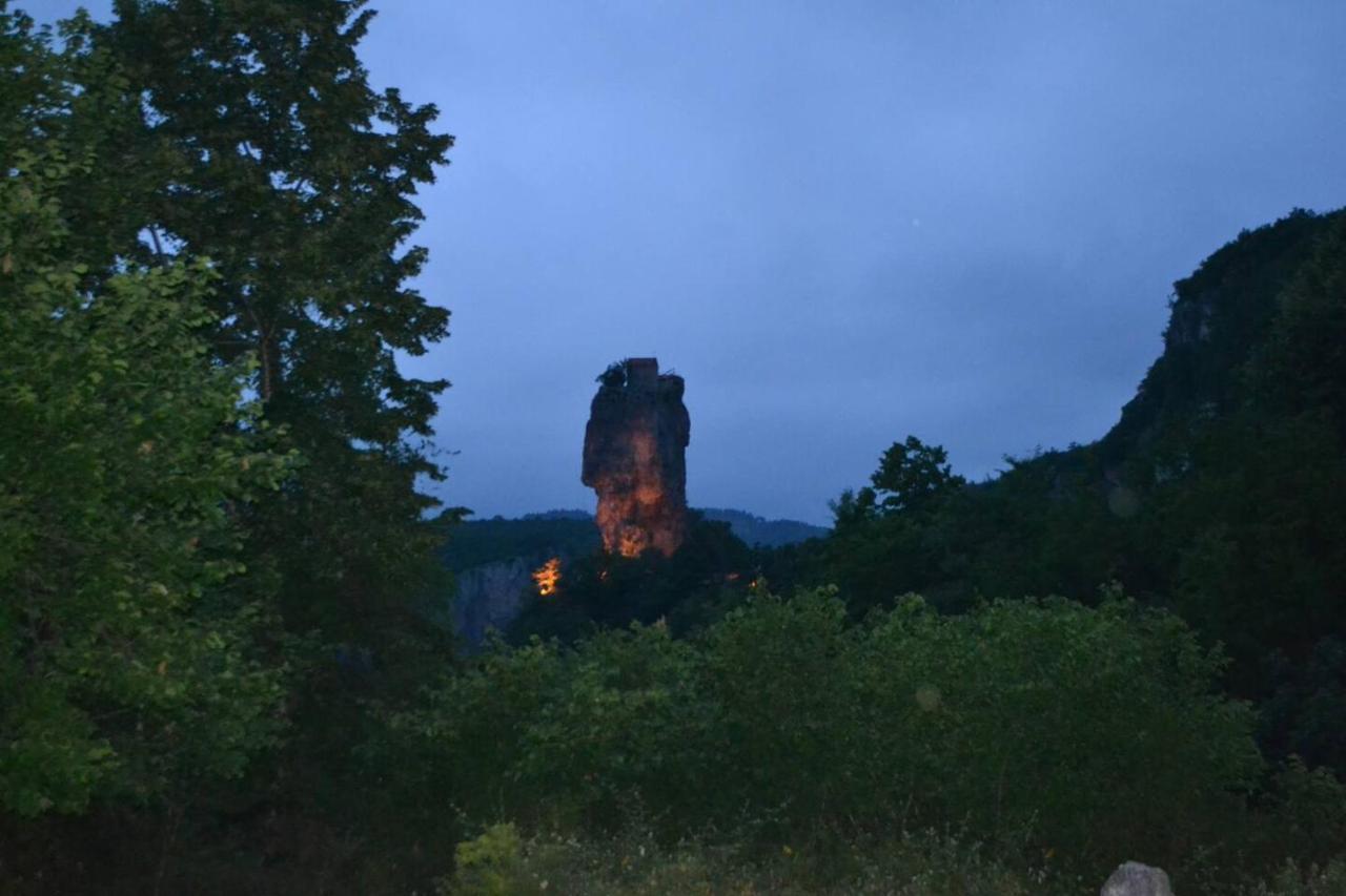 Dito'S House Katskhi Экстерьер фото